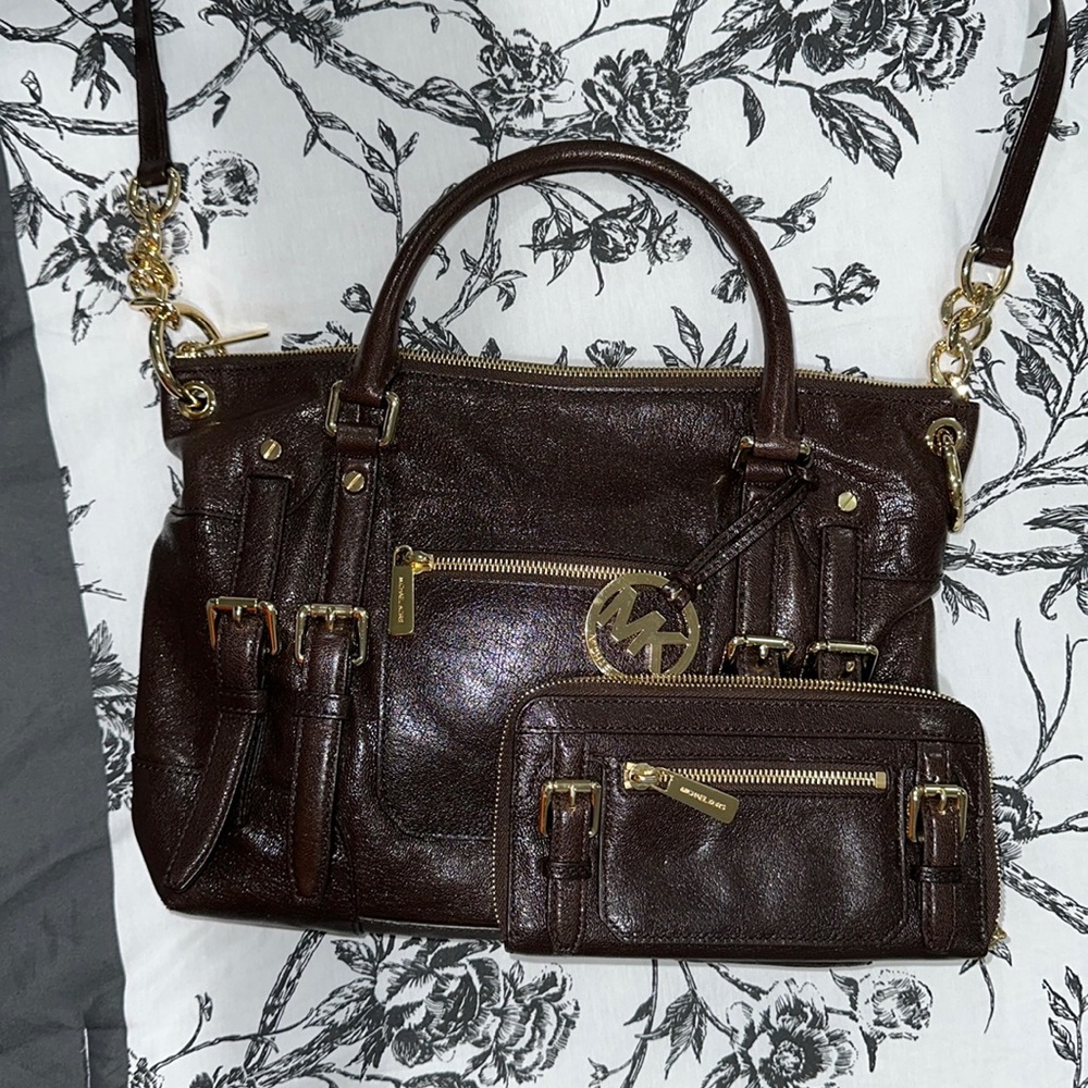 Dark Brown Michael Kors crossbody/satchel handbag with matching wallet.